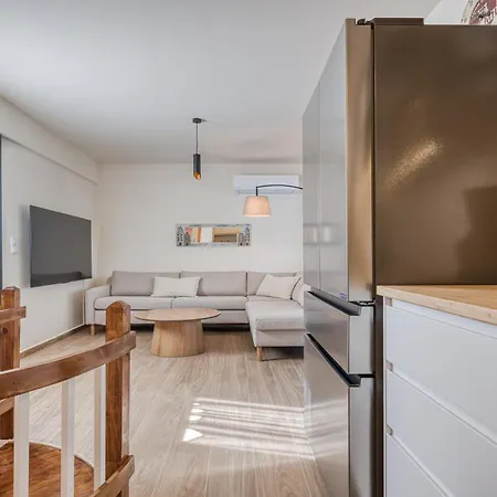 Bellu - Govino Bay 2br Maisonette With Common Pool Appartamento