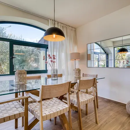 Bellu - Govino Bay 2br Maisonette With Common Pool Corfu (city)